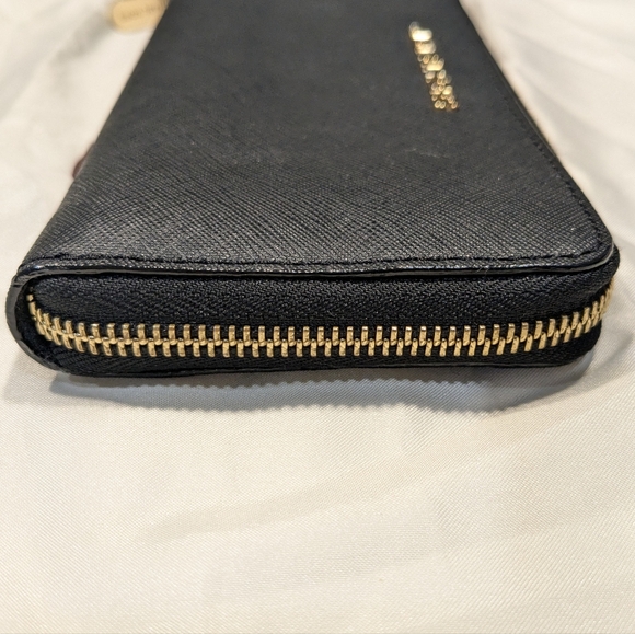 Michael Kors black wallet - Picture 4 of 9